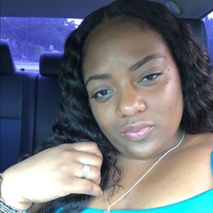 Meet your Posher, Ladania